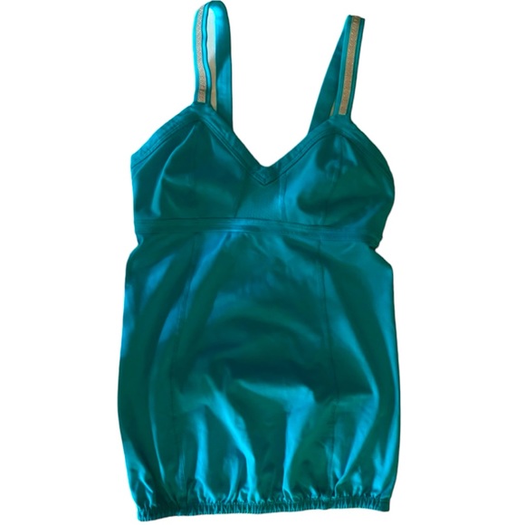 lululemon athletica Tops - EUC Lululemon Aqua Light It Up Surge Ruched Pocket 2 strap size 4